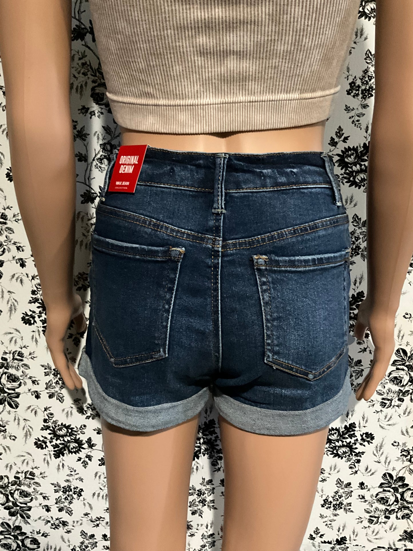 Wax denim shorts