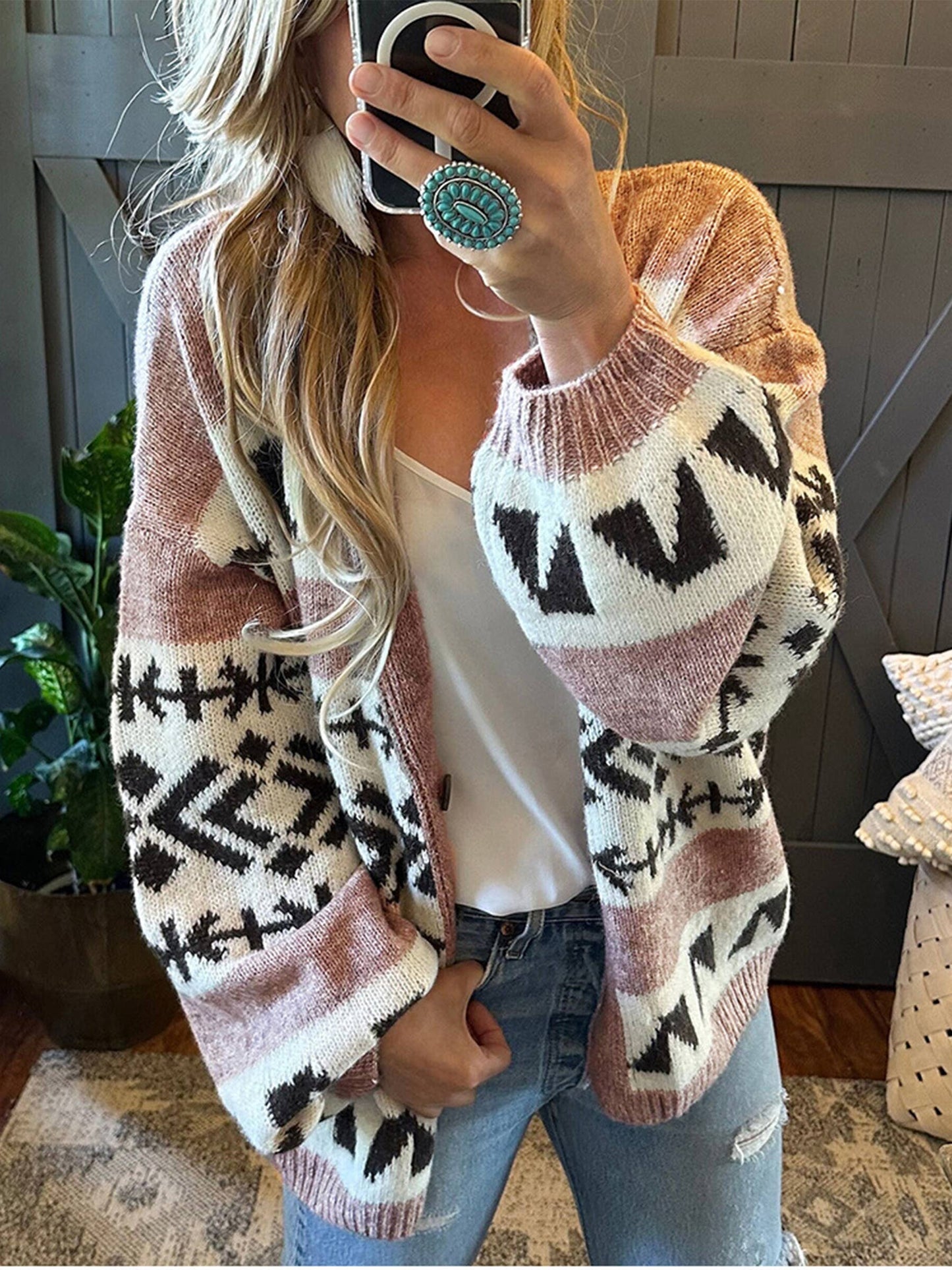 Jacquard Contrasting Color Knitted Cardigan